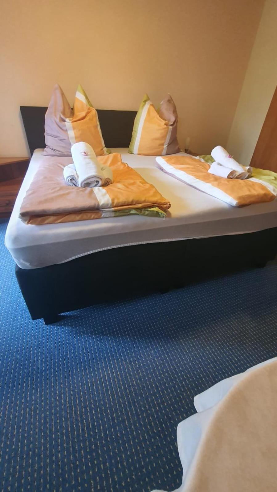 Motel Zur Festwiese Gierstädt エクステリア 写真