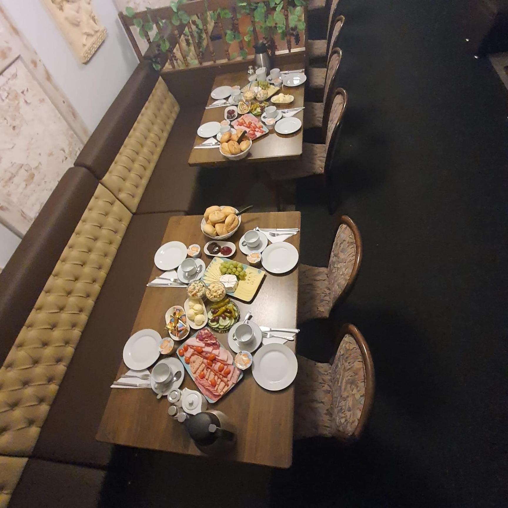 Motel Zur Festwiese Gierstädt エクステリア 写真